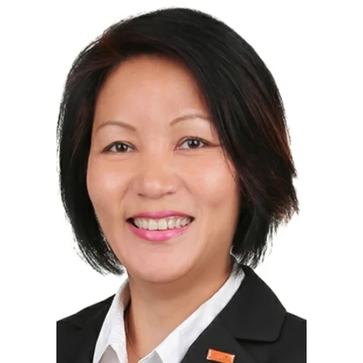 ONG WEE YAN (JULIE)