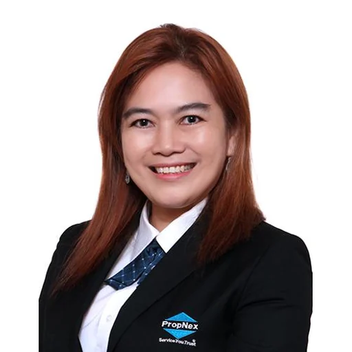 FEBRIANITA ACHIRUDDIN (FEBRI. A)