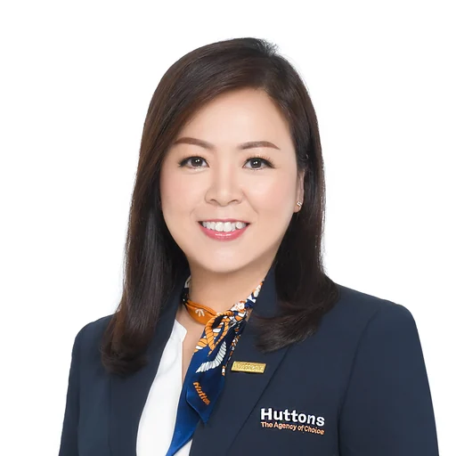 WO LAY TEE (HU LIDI) (GILLIAN)