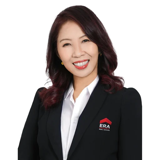 HO LI LI (LILY HO)