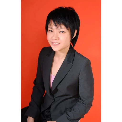 LEE YING (C J)