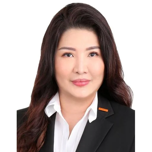 YANG LI PENG (JULIE)