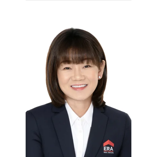 LIM HWEE ENG (KAREN)