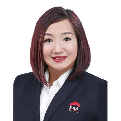 KAM HUEY JIUAN (JOANNE)