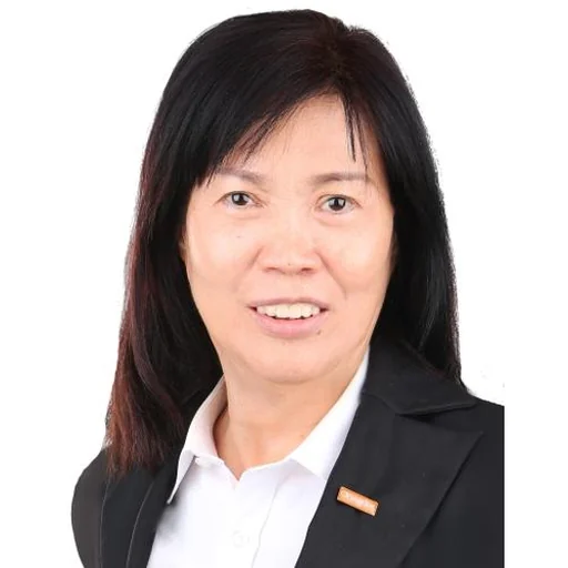LIM LAYAR KAREN