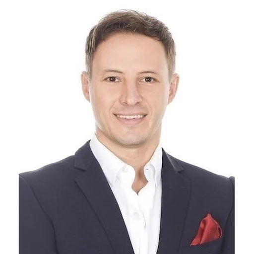 MAXIM LOO