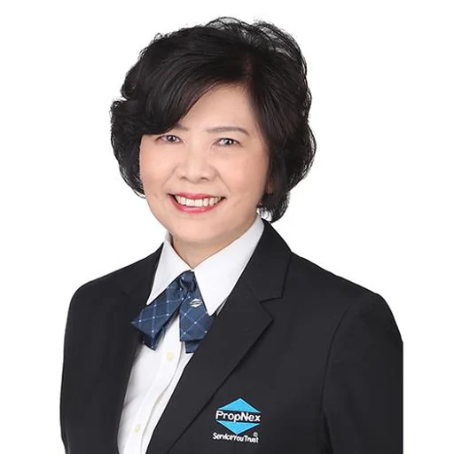 LAW NAH ENG (NELLIE LAW)