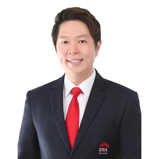LUM WEE KIAT, MELVIN