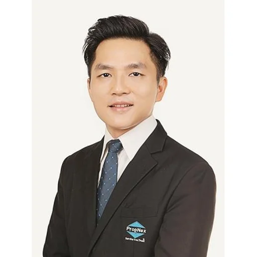 TAN YANG (DOMINIC TAN)