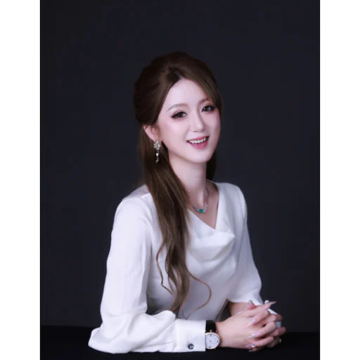 XIA SHIYI (LYNN)