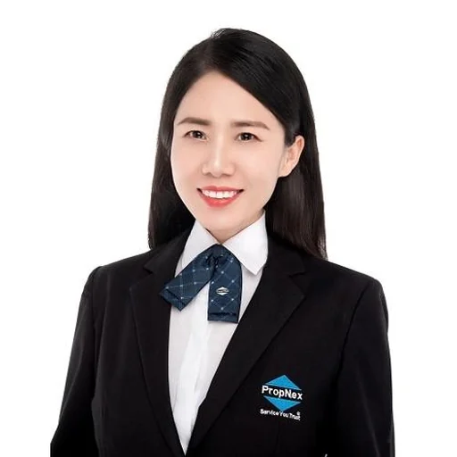 WANG PENG (CHLOE WANG)