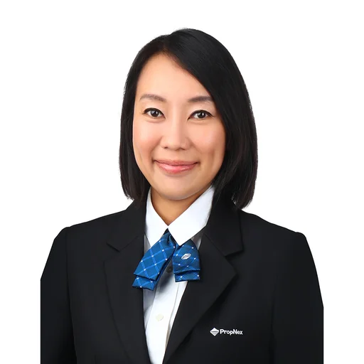 LOH YAN YI (LUO XINYI)