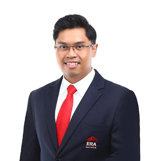 REEQE NAZHAQI BIN AHMAD JAMIL