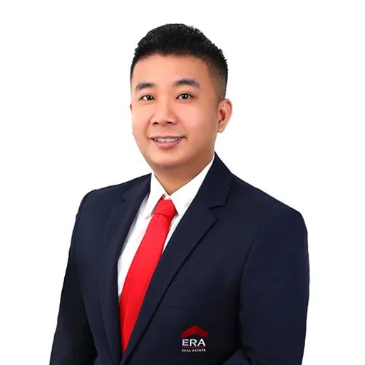 ROYSTON LIM GUAN YAN