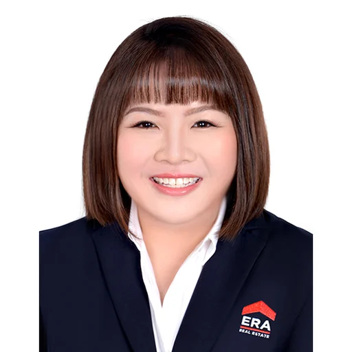 FAN LIYI, JULIANA