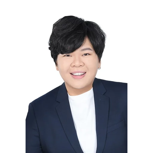 TEO WEN AI, VALERIE