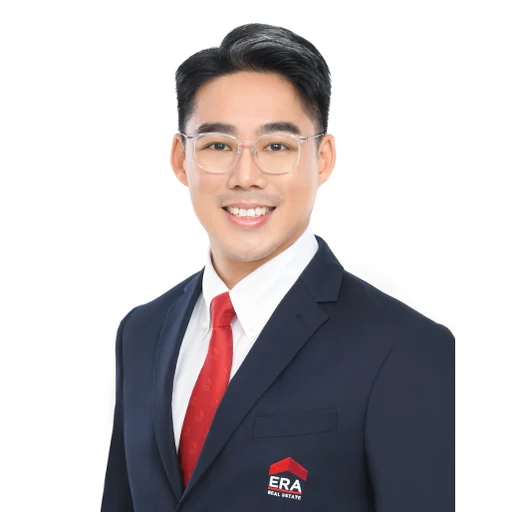 KIEW HENGWEI