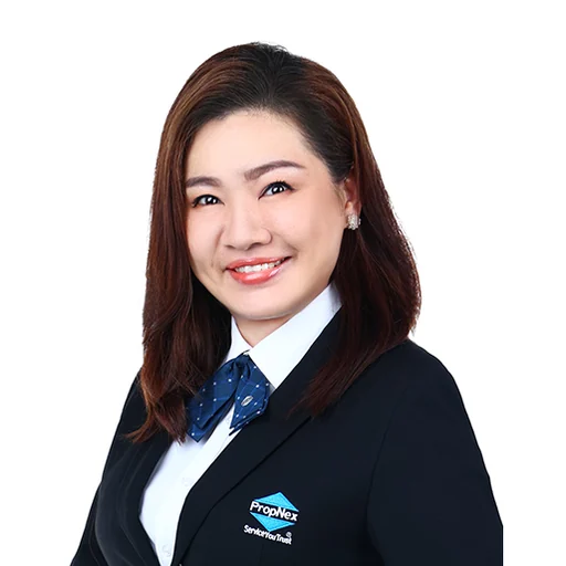 CARMEN HO