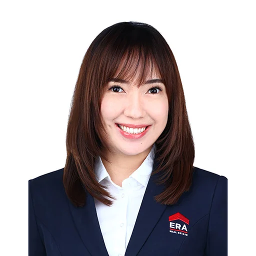 KHIN ZARCHI AUNG (SAMANTHA HAN)