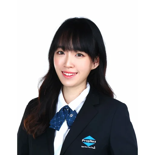 LIN XINGCHEN (ESTHER)