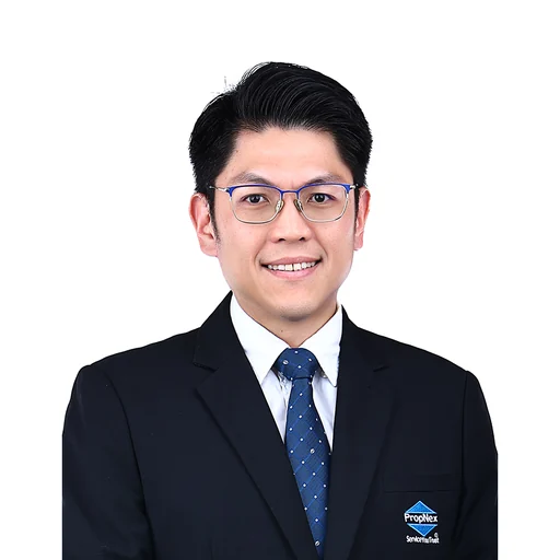 LEE JUN YU (LEE JUN YU)