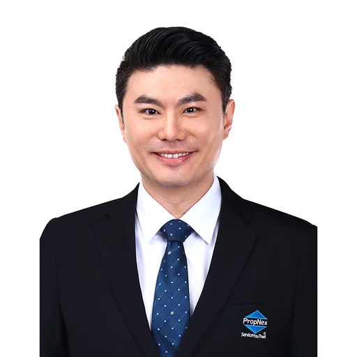 TAN SONG NEE (JONATHAN TAN)