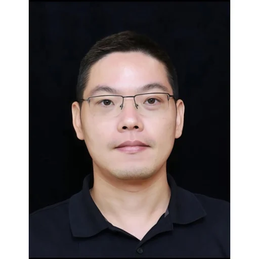 XUE RUN (SEAN)