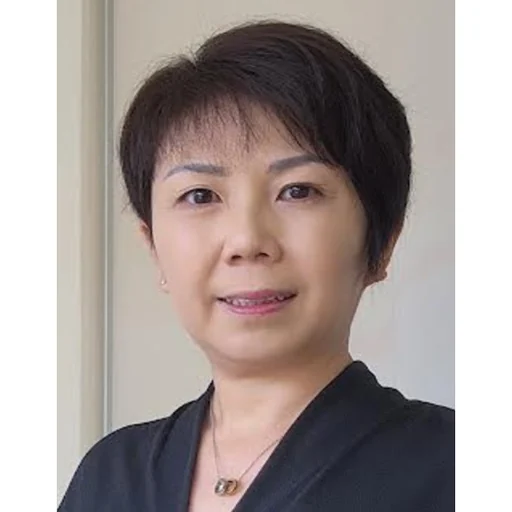 YIP LAI LING (CARIE YIP)