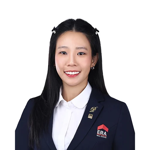 PUAH HUEI SHUEN (AMELIA HUEI )
